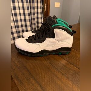 Air Jordan 10 “Seattle” 2019 - Men’s Size: 10.5